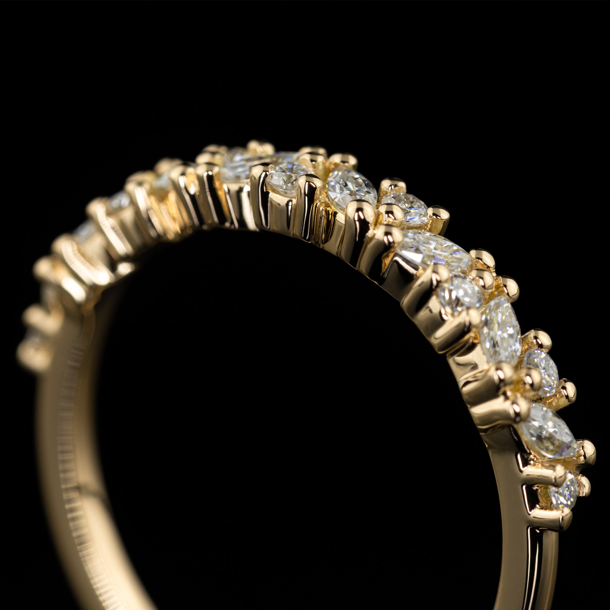 Goldzeit Ring, Modell "Valentina"