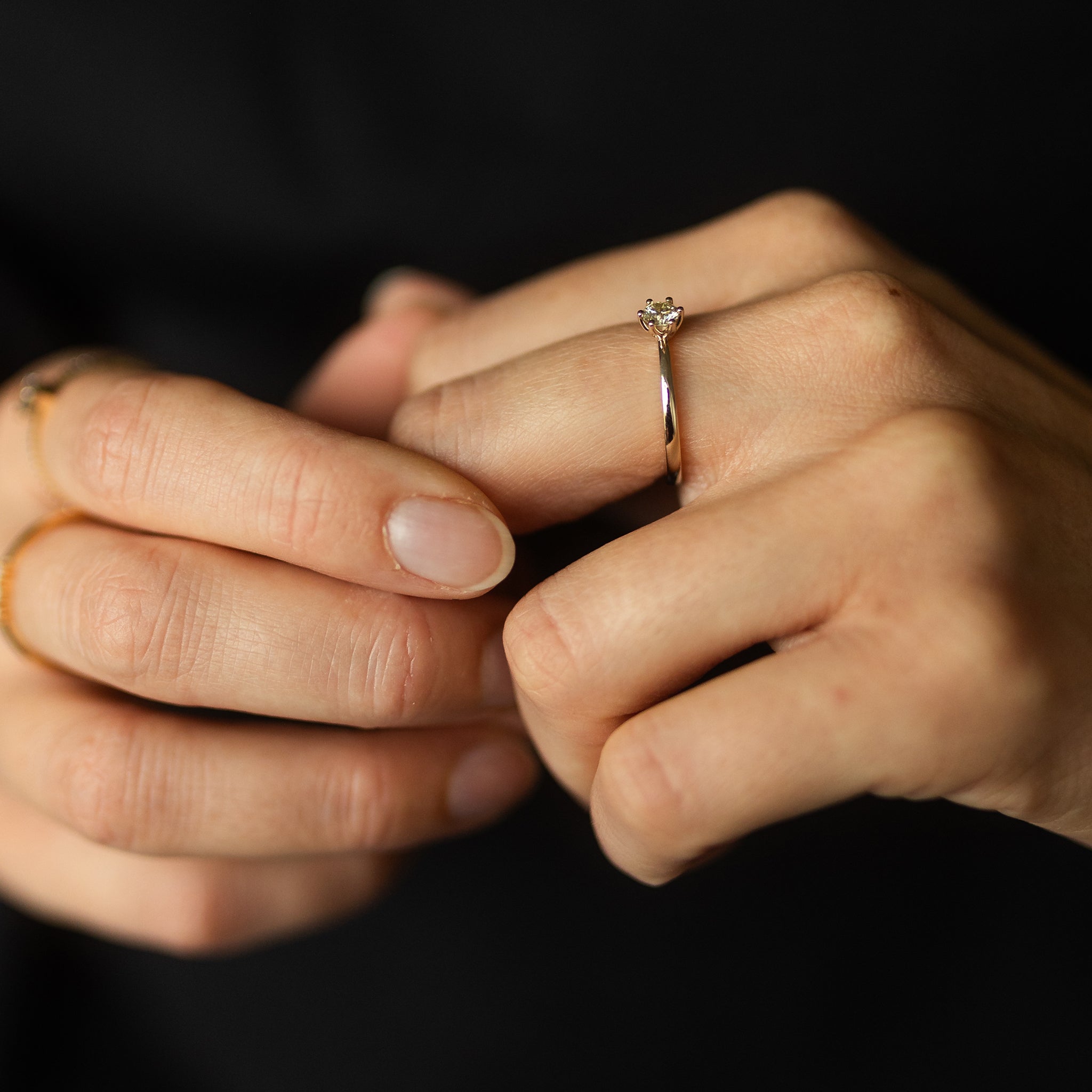 Goldzeit Ring, Modell "Dilara"