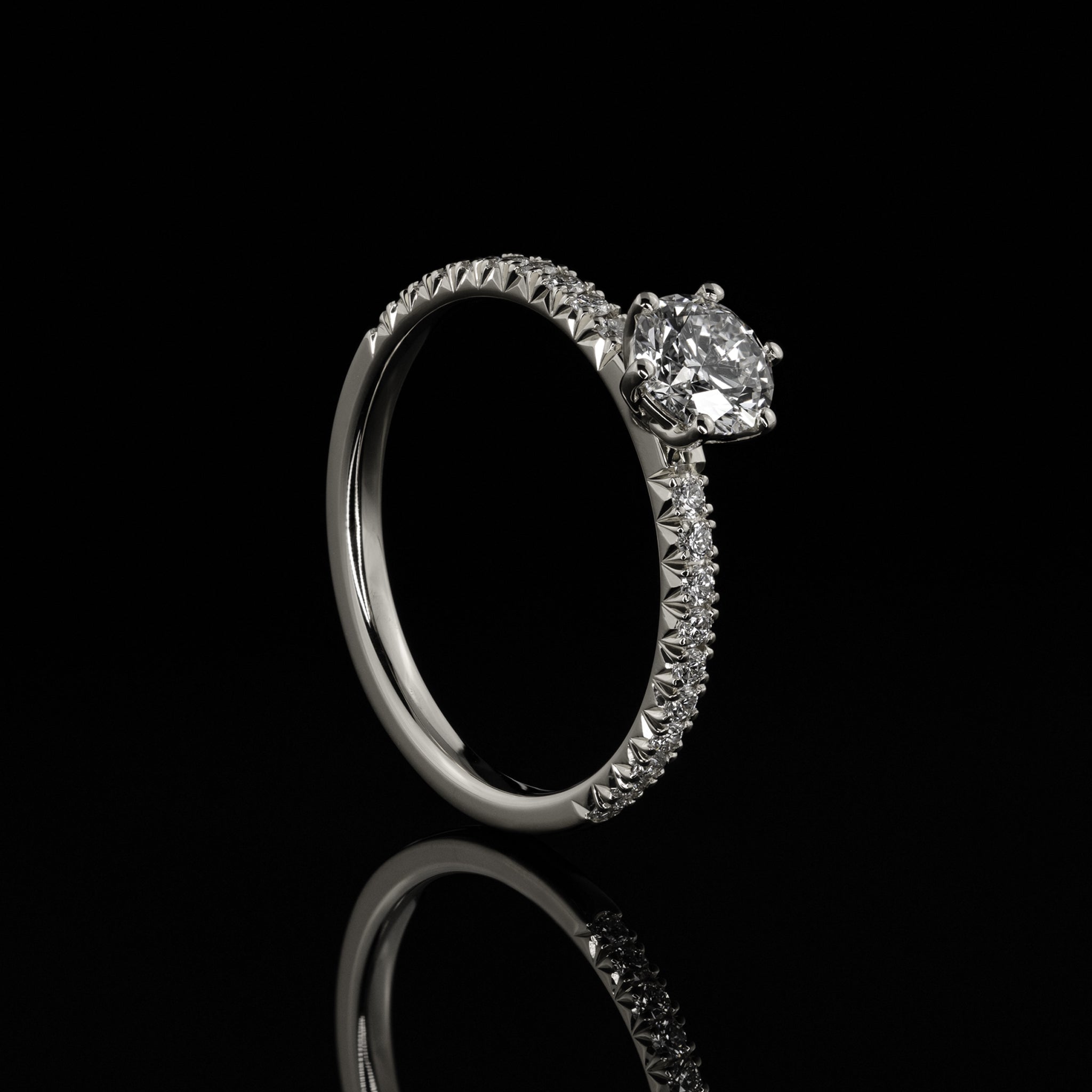 Goldzeit Ring, Modell "Leana"