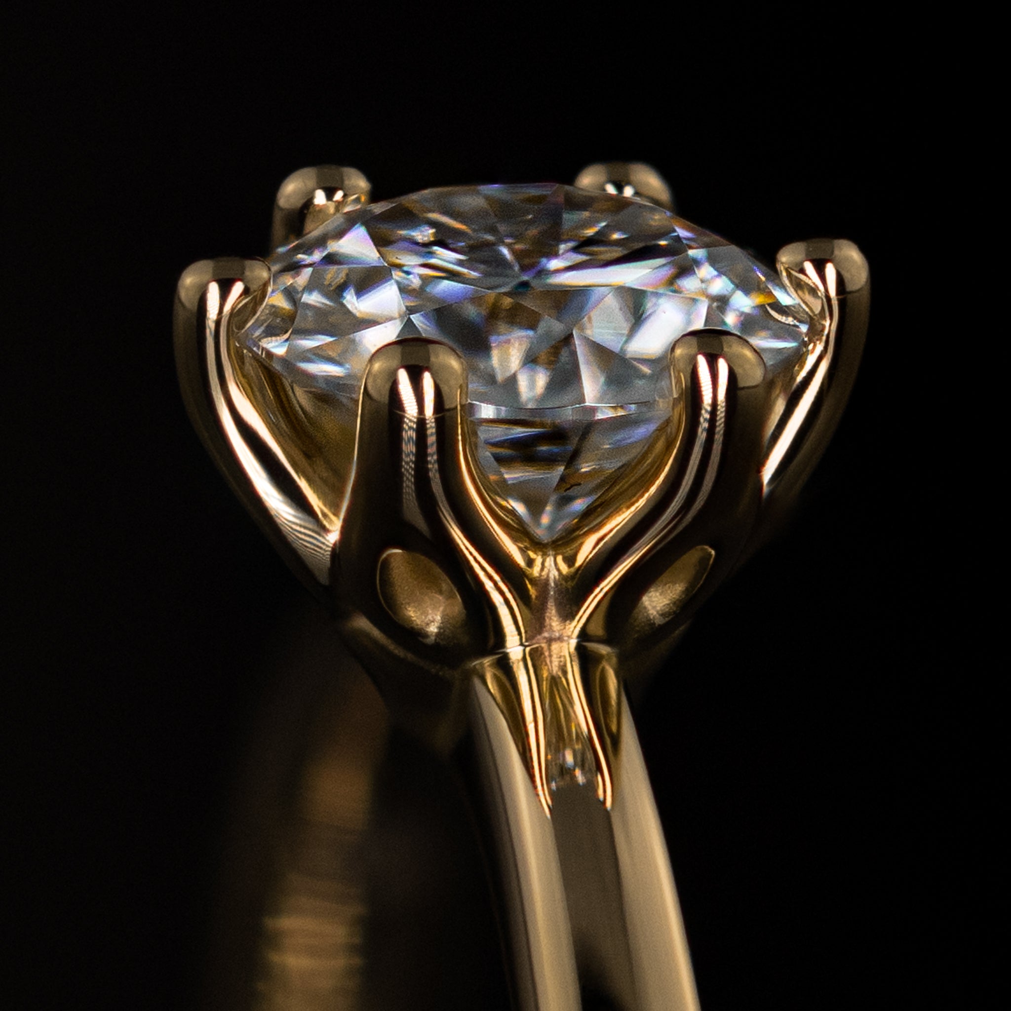 Goldzeit Ring, Modell "Dilara"