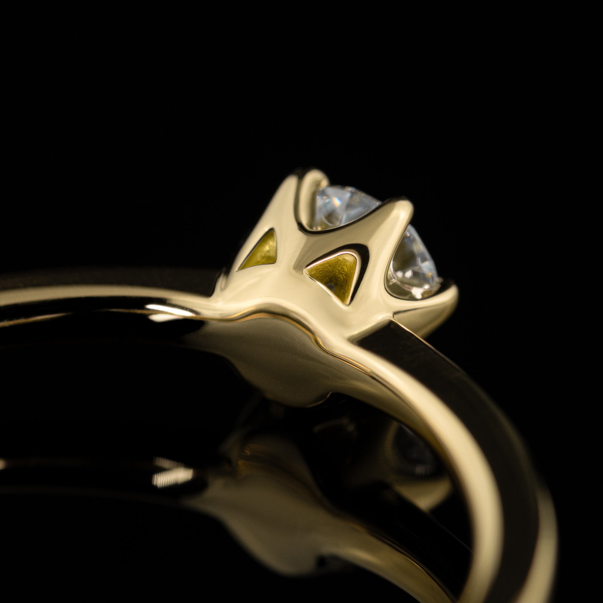 Goldzeit Ring, Modell "Lara"