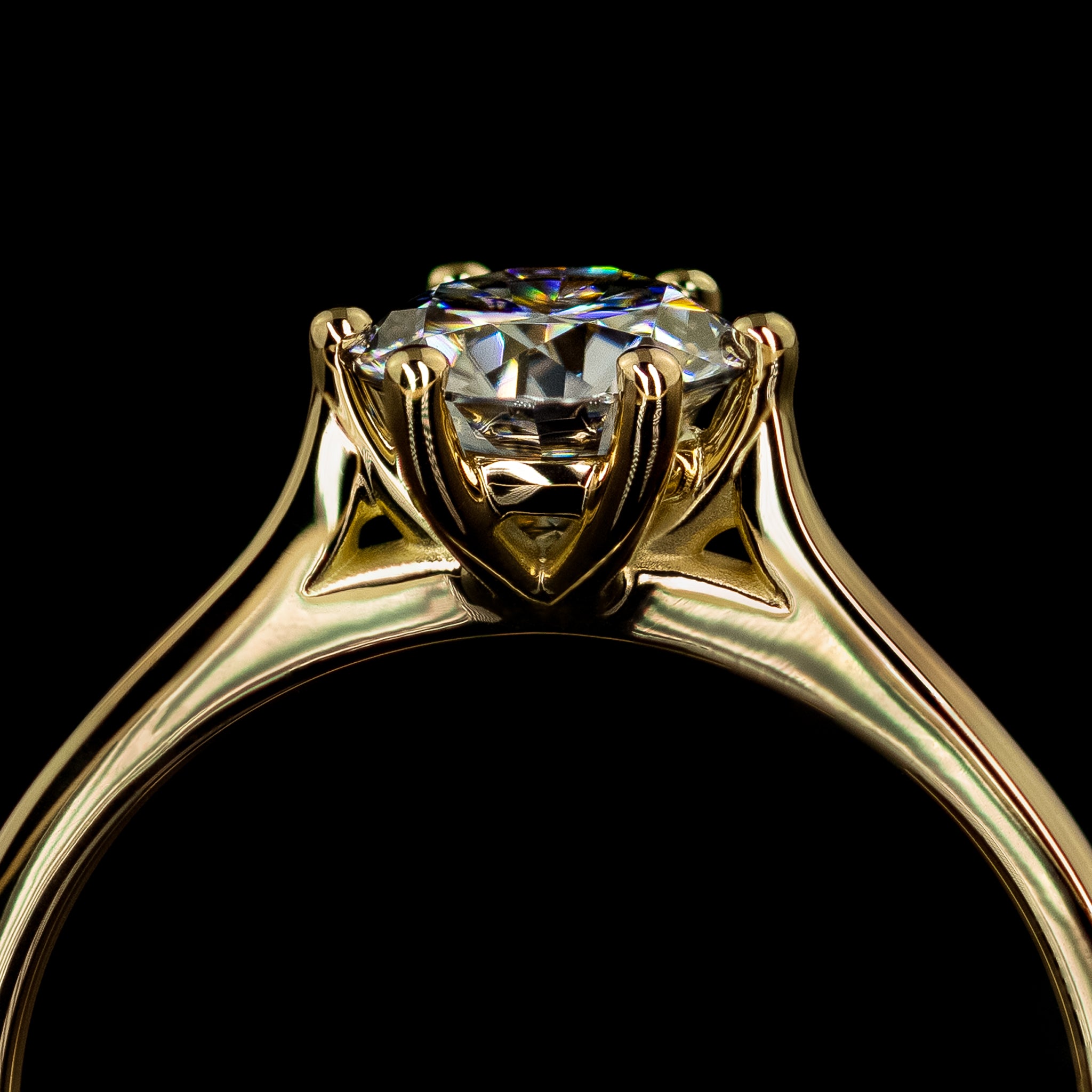 Goldzeit Ring, Modell "Leona"