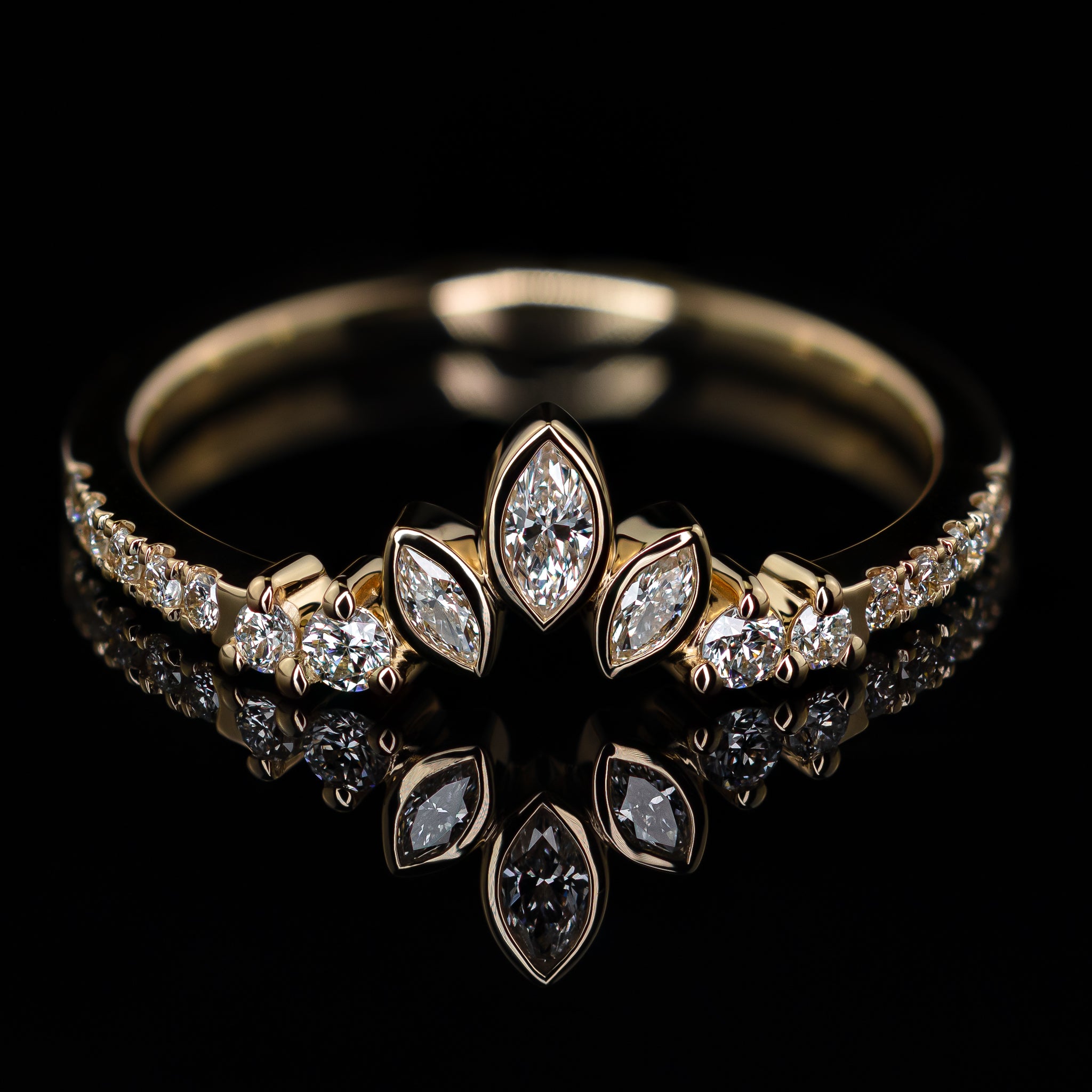 Goldzeit Ring, Modell "Ria"