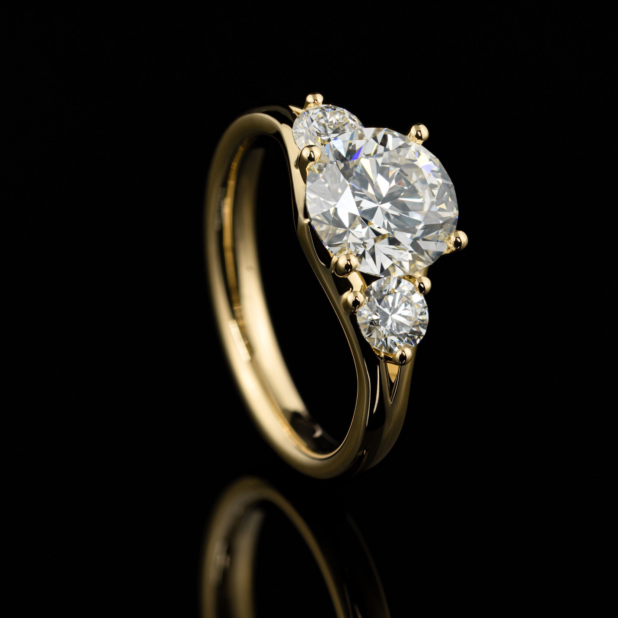 Goldzeit Ring, Modell "Neila"