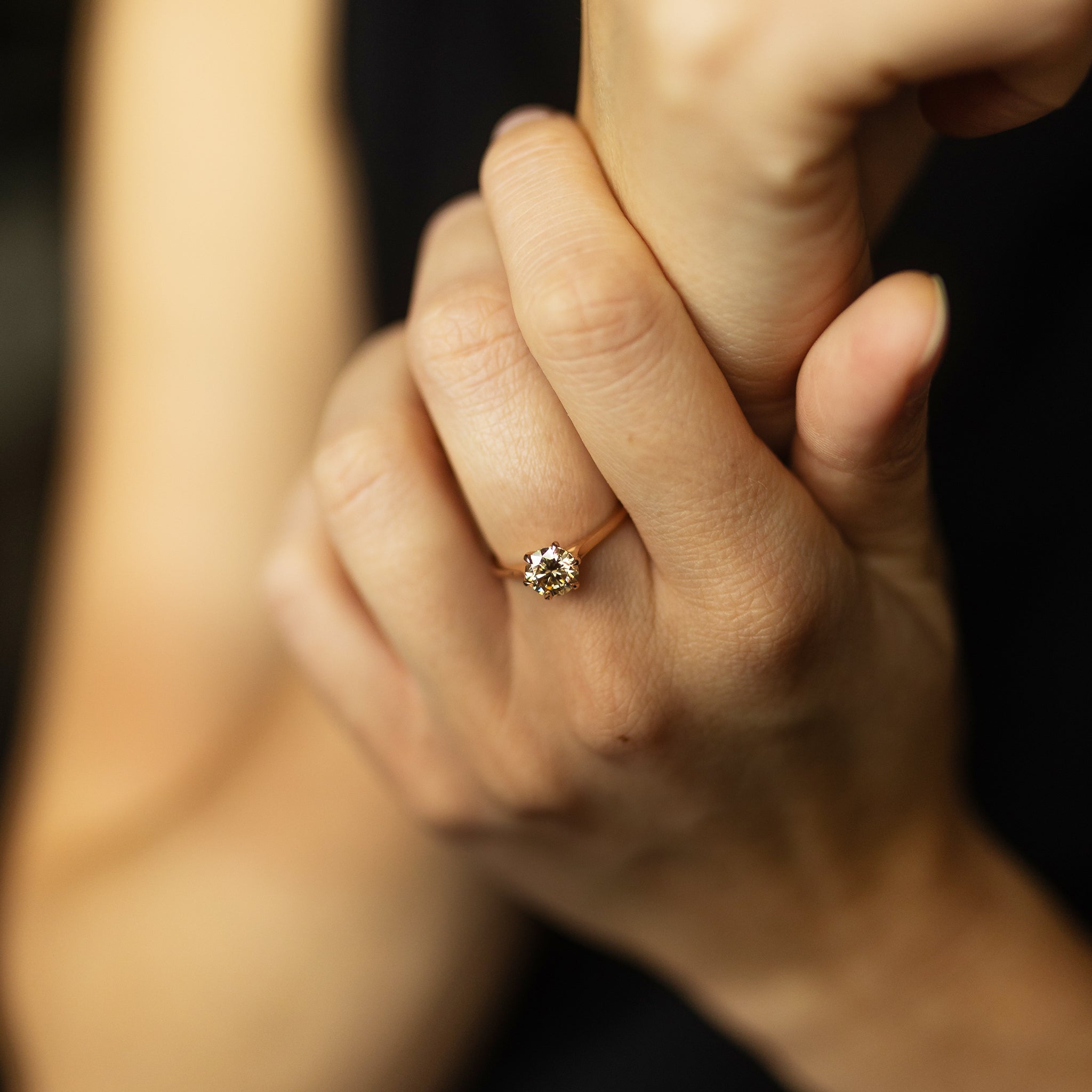 Goldzeit Ring, Modell "Leona"
