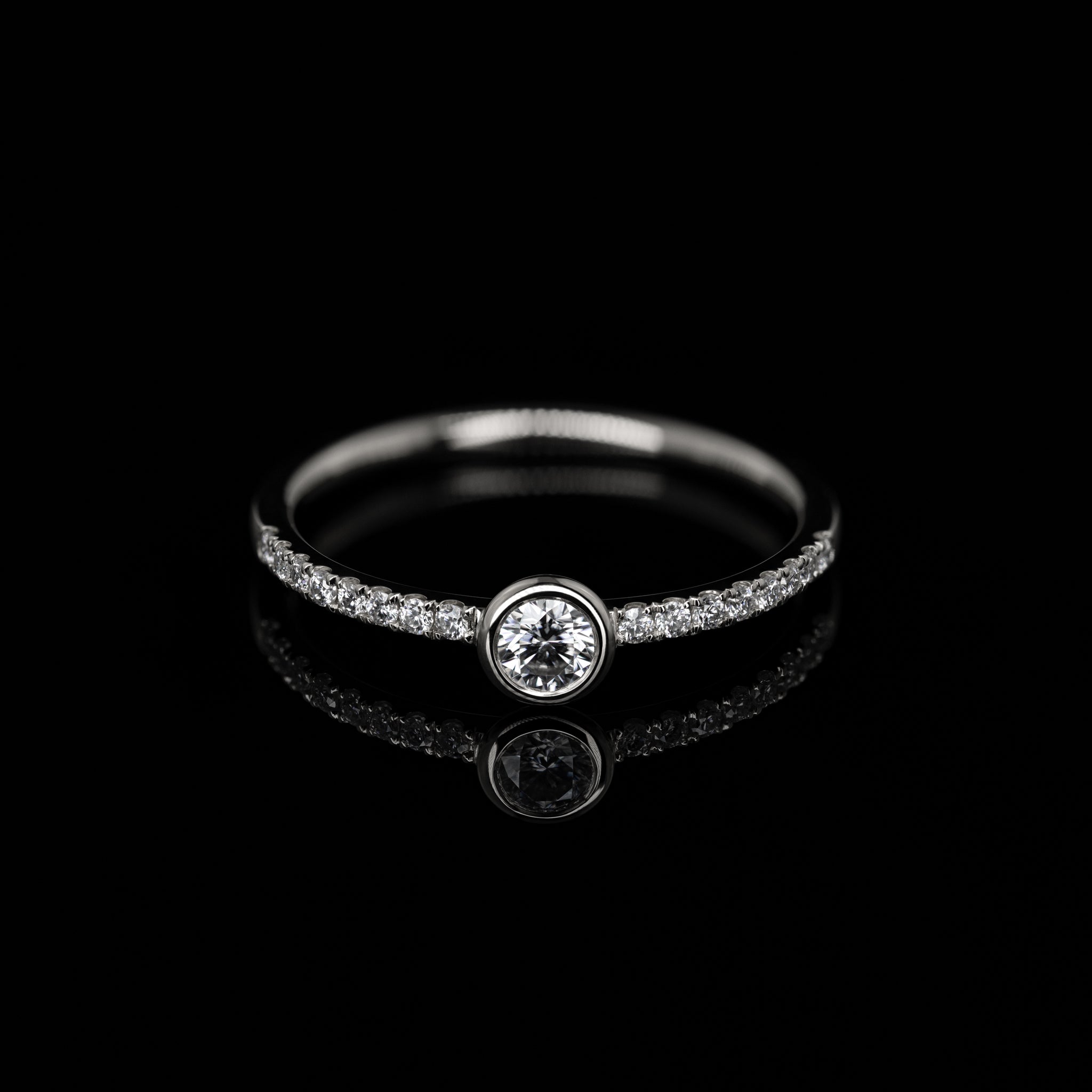 Goldzeit Ring, Modell "Adelaida"