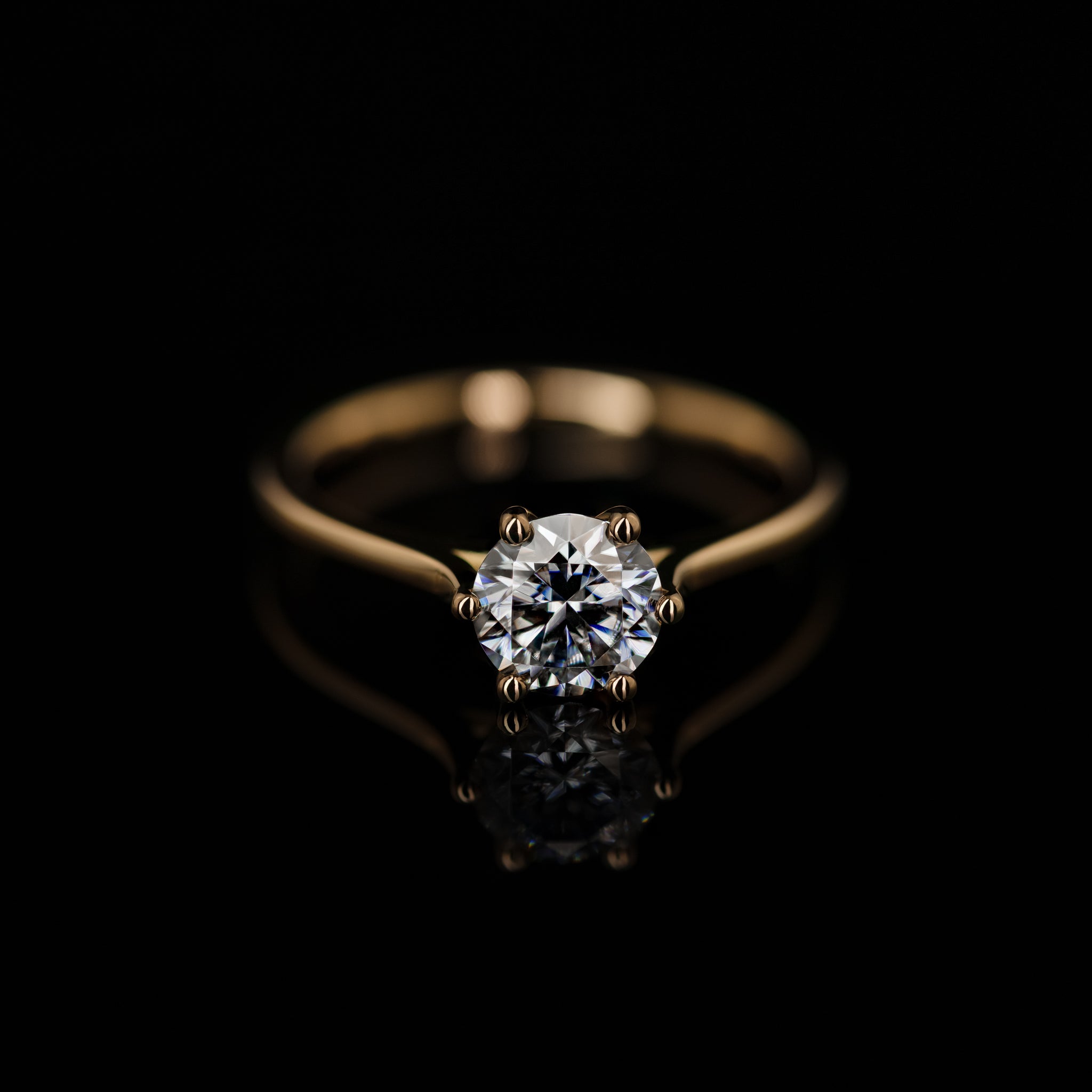 Goldzeit Ring, Modell "Leona"