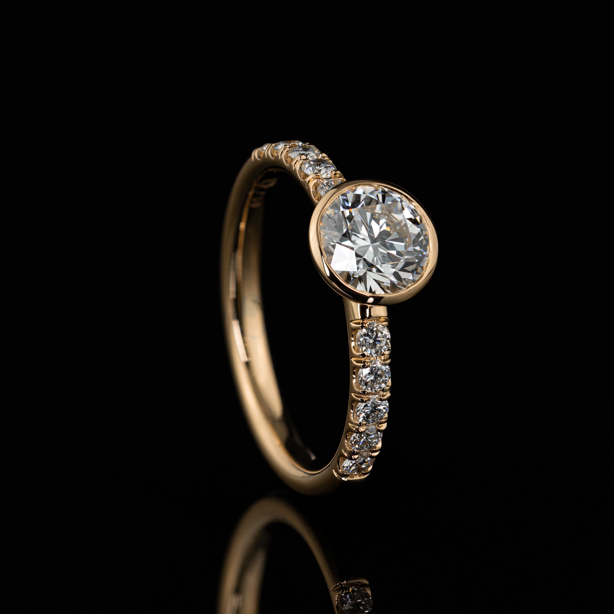 Goldzeit Ring, Modell "Monja"