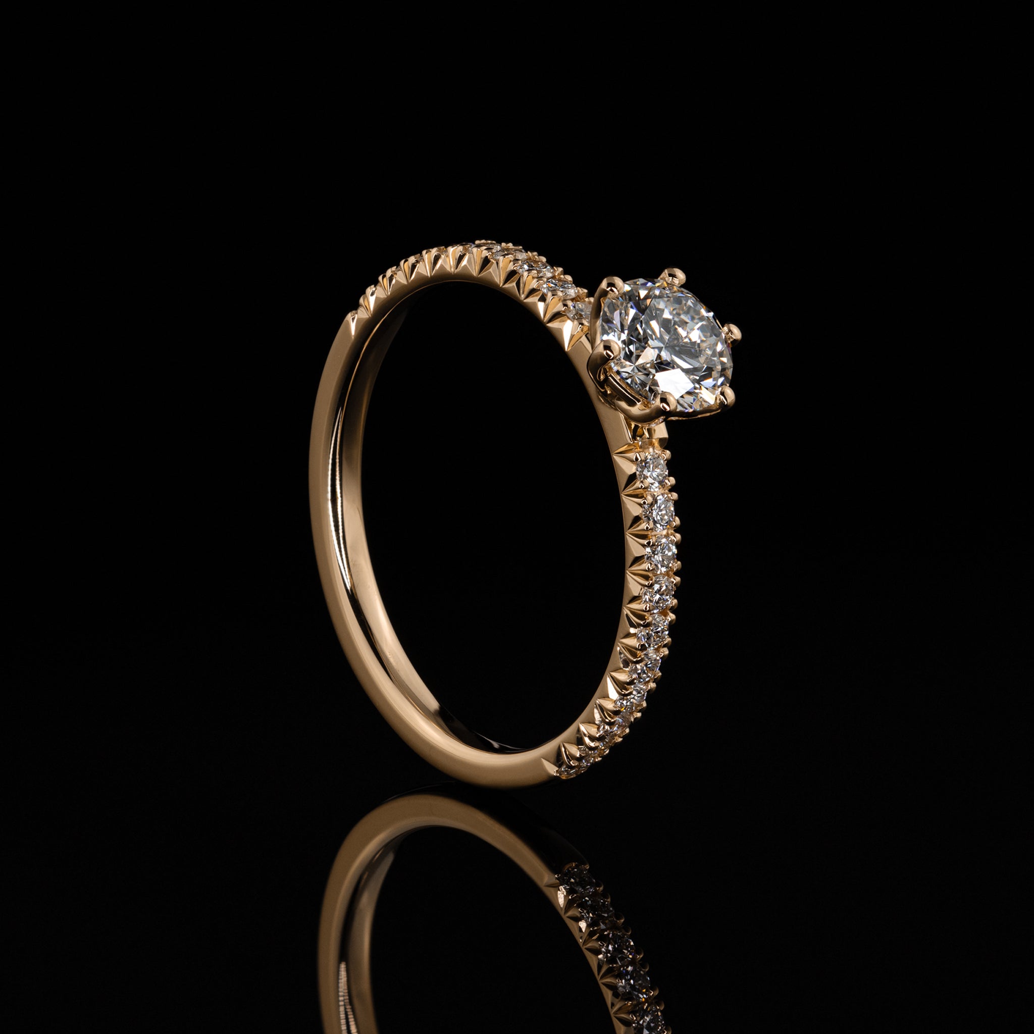 Goldzeit Ring, Modell "Leana"