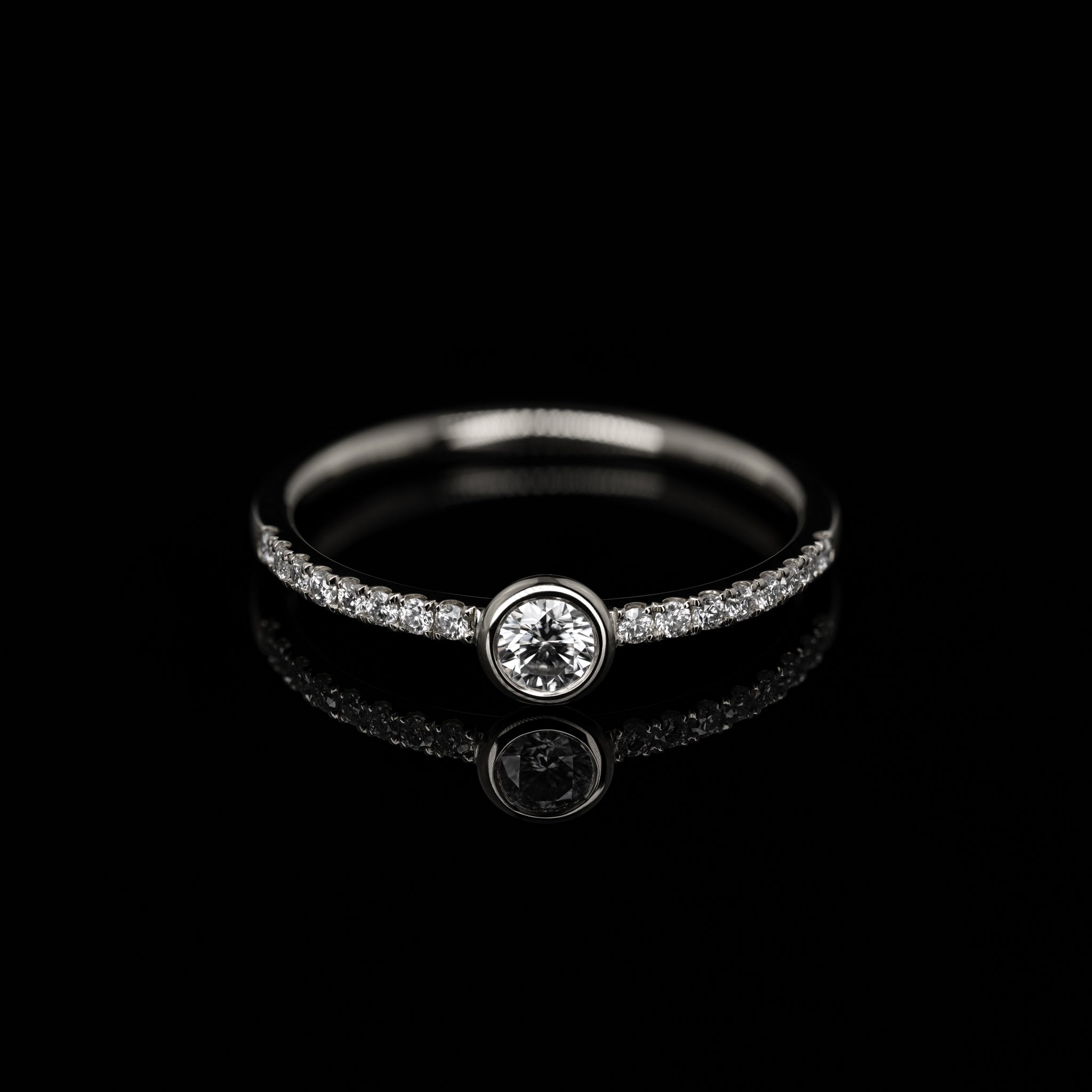 Goldzeit Ring, Modell "Adelaida"