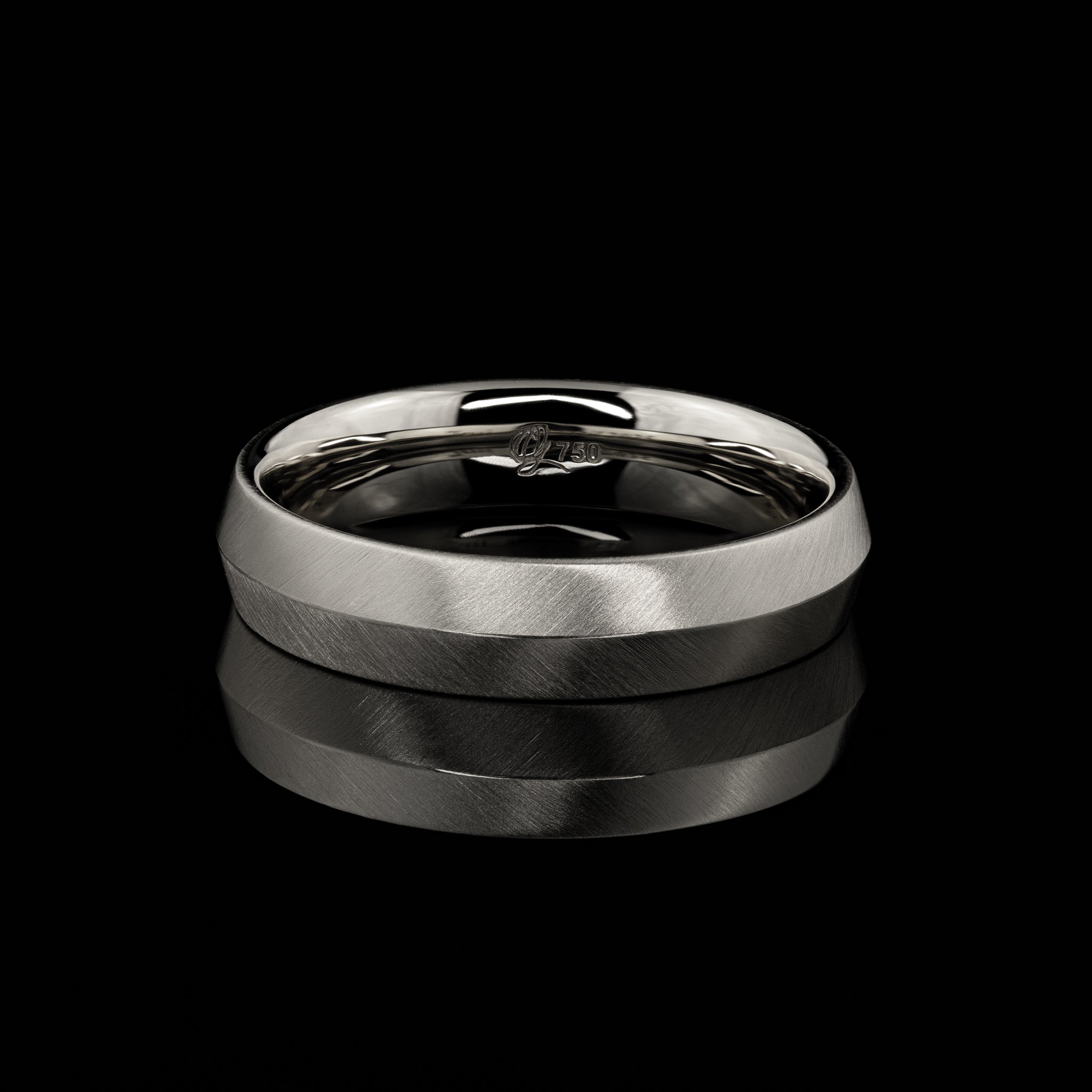Goldzeit Ring, Modell "Adrian"
