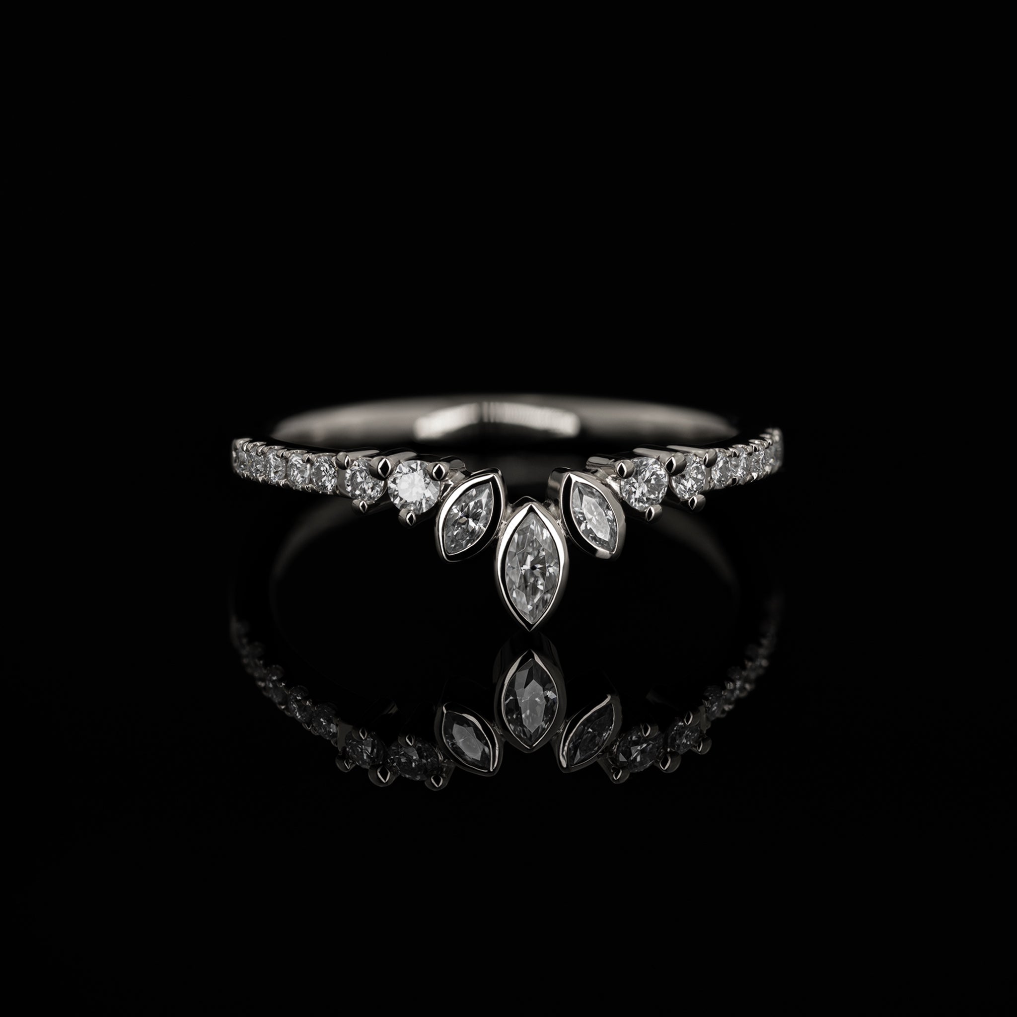 Goldzeit Ring, Modell "Ria"